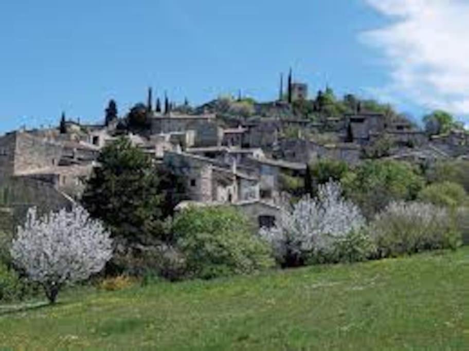 La Maison Bleue Grane المظهر الخارجي الصورة
