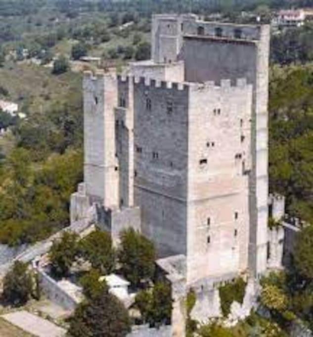 La Maison Bleue Grane المظهر الخارجي الصورة